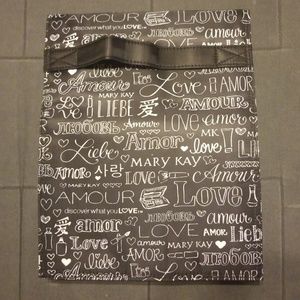 EUC Mary Kay Travel Bag